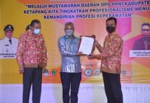 Bupati Buka Musda ke VII Persatuan Perawat Nasional Indonesia Ketapang