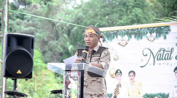 Bupati Ketapang Nobatkan Desa Adat Budaya Kengkubang Tiga Dan Serengkah Enam Kecamatan Timbang Titi