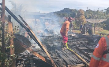 Ditinggal Mengajar, Rumah Ludes Terbakar