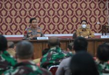 Bupati Landak Dan Kapolda Kalbar Sosialisasikan Aplikasi Peduli Lindungi
