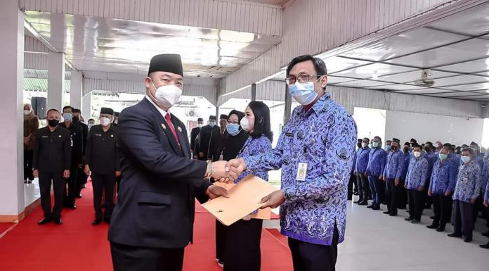 187 Pejabat Fungsional di Lingkungan Pemkab Ketapang Dilantik