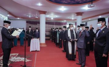 Bupati Ketapang Lantik dan Rotasi Sejumlah Pejabat Pimpinan Tinggi Pratama