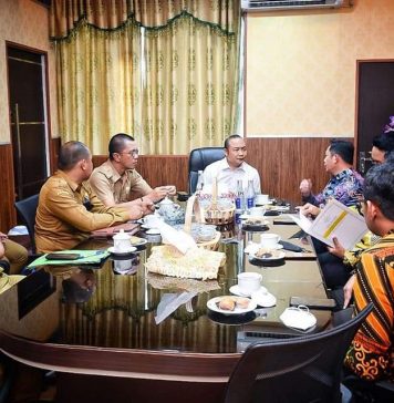 Sekda Ketapang Pimpin Rapat Audiensi KPP Pratama Terkait SPT Tahunan