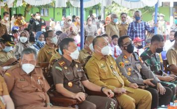 Sekda Bersama Forkopimda Ketapang Tinjau Pelaksanaan Vaksinasi Untuk Anak Usia 6 Hingga 11 Tahun