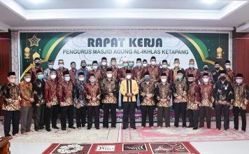 Wabup Ketapang Buka Raker Pengurus Masjid Agung Al- Ikhlas Periode 2021-2026