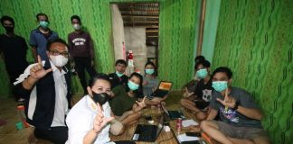 Bupati Karolin Apresiasi Anak Muda, Bantu Input Data Vaksinasi COVID-19