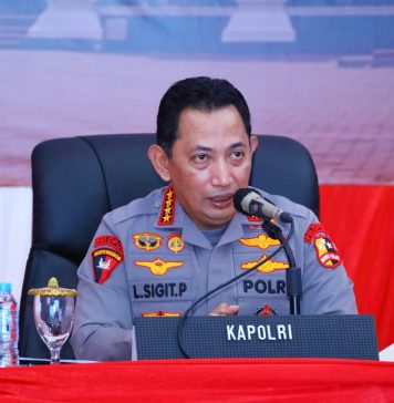 Kapolri Minta Jajaran Terjun ke Lapangan untuk Dengar Aspirasi Masyarakat