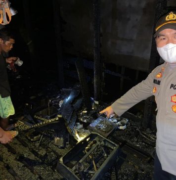 Dua Rumah Warga di Desa Durian Jaya Ludes Tebakar