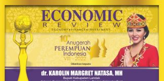 Bupati Landak Terima Anugerah Perempuan Indonesia Tahun 2022