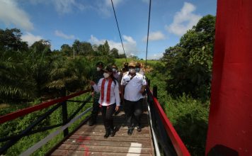 Panjang 100 Meter, Jembatan Gantung Ini Diklaim Terpanjang di Landak