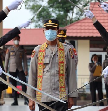 Kapolres Landak Pimpin Apel Purna Bakti Kabag SDM Polres Landak