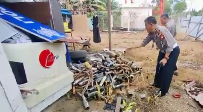 Resahkan Warga Dengan Suara Bising, Ratusan Knapot Racing Disita Polres Melawi Dari Sejumlah Pengendara