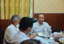 Sekda Ketapang Pimpin Rapat Pengajuan Penetapan Hukum Adat Masyarakat Kampung Silat Hulu