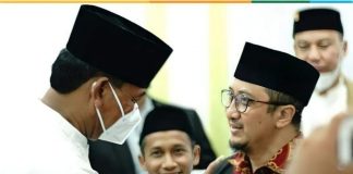 Hadiri Safari Dakwah Ustadz Yusuf Mansyur, Wabup Farhan Jelaskan Program “Ketapang Peduli”