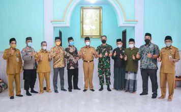 Wabup Farhan Resmikan Musholla dan TPQ Hidayatullah Desa Sungai Awan Kiri