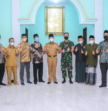 Wabup Farhan Resmikan Musholla dan TPQ Hidayatullah Desa Sungai Awan Kiri