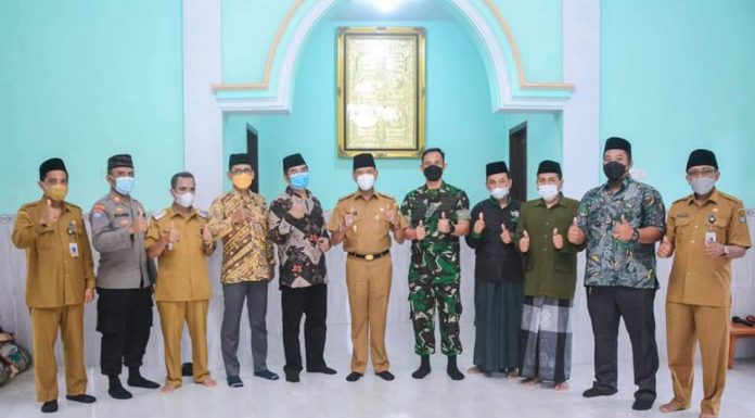 Wabup Farhan Resmikan Musholla dan TPQ Hidayatullah Desa Sungai Awan Kiri