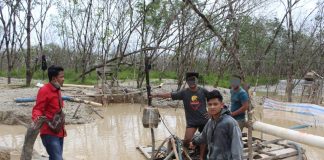 Tengah Menambang Emas, Dua Pelaku Peti di Melawi Diamankan