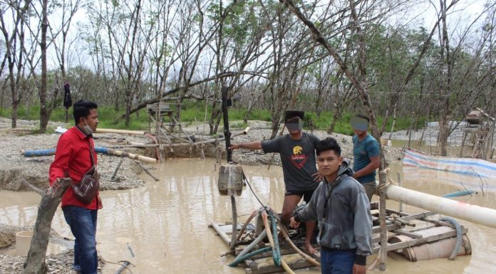 Tengah Menambang Emas, Dua Pelaku Peti di Melawi Diamankan