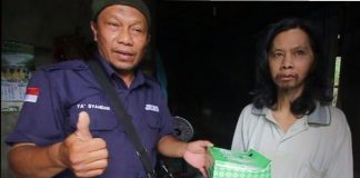 Rangkaian HPN 2022 IWO Landak Gandeng Masjid Agung Babul Ulum Gelar Jumat Berkah