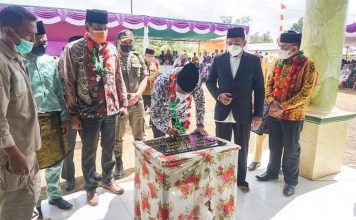 Wabup Farhan Resmikan Masjid As-Salam di Desa Jago Bersatu
