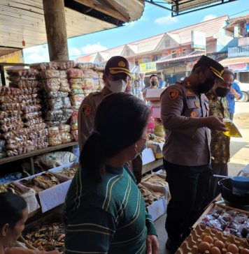 Satgas Pangan Landak Sidak Pasar, Pastikan Ketersediaan Sembako dan Minyak Goreng Aman