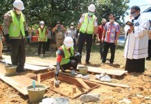 Bupati Landak Letakan Batu Pertama Pembangunan Gedung Dinas Perhubungan