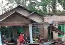 Dihantam Angin Puting Beliung, Sejumlah Rumah Warga di Desa Sampean Labusel Rusak