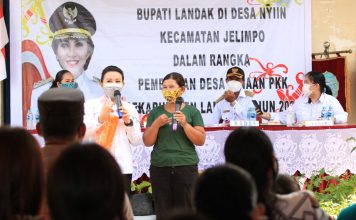 Bupati Landak Minta PKK Desa Nyiin Gencar Laksanakan Posyandu