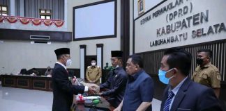 Bupati Labusel Sampaikan LKPJ Tahun Anggaran 2021 Kepada DPRD