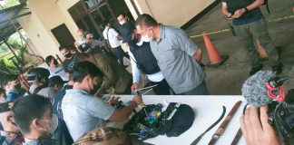 Polda Kalbar Amankan 13 Orang Dalam Penggerebekan di Kampung Beting