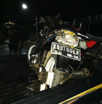 Hendak Selip Kendaraan Didepan, Dua Sepeda Motor Adu Banteng