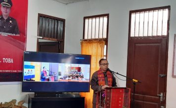 Kejari Tobasa Resmikan Kampung RJ “Sopo Adhyaksa Batak Naraja