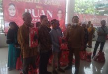 Sejumlah Lansia dan Anak Yatim di Labusel Terima Bantuan Sembako