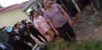 Tabrak Mobil, Pengendara Sepeda Motor Terkapar Tak Sadarkan Diri