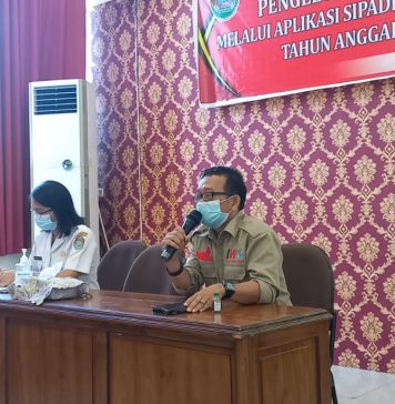 Wujudkan Keterbukaan Informasi Publik, IWO Gandeng DPMPD Landak Sosialisasi Media Relation Bagi Pemdes