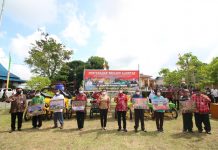 Tahun 2022 Bupati Karolin Kembali Berikan Alsintan