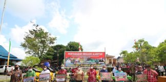 Tahun 2022 Bupati Karolin Kembali Berikan Alsintan