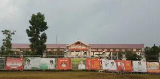 Ratusan Karangan Bunga Hiasi Kantor Bupati Landak, Jelang Masa Purna Tugas Bupati dan Wakil Bupati