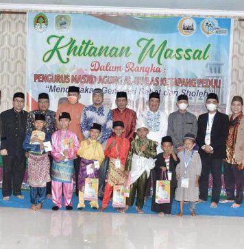Staf Ahli Bupati Buka Kegiatan Khinatan Massal