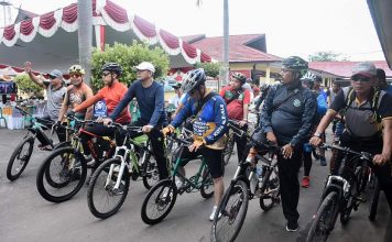 200 Pesepeda Meriahkan Fun Bike Dalam Rangkaian HUT Bhayangkara ke 76 di Ketapang