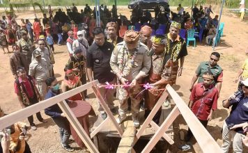 Sekda Ketapang Resmikan Rumah Adat Dayak Tanjung Bakah Bukit Janji Pemahan