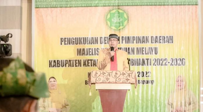 Pengukuhan DPD Majelis Perempuan Melayu Ketapang Masa Bakti 2022-2026