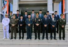 Peringati Hari Berkabung Daerah Provinsi Kalbar, Sekda Ketapang Jadi Inspektur Upacara