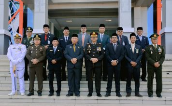 Peringati Hari Berkabung Daerah Provinsi Kalbar, Sekda Ketapang Jadi Inspektur Upacara