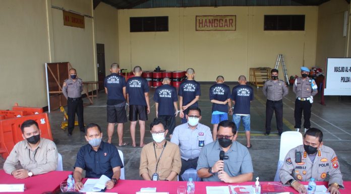 Enam Tersangka Kasus Pencurian Barang Bagasi Milik Penumpang Pesawat Dimankan