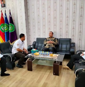 Kunjungi IKIP PGRI Pontianak, Sekda Ketapang Bahas Kerjasama Dibidang Pendidikan