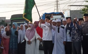 120 Jemaah Calon Haji Asal Labuhanbatu Selatan Diberangkatkan