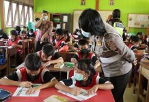 Semarak HUT Bhayangkara ke 76, Polres Bengkayang Gelar Lomba Mewarnai Bagi Anak Sekolah Dasar