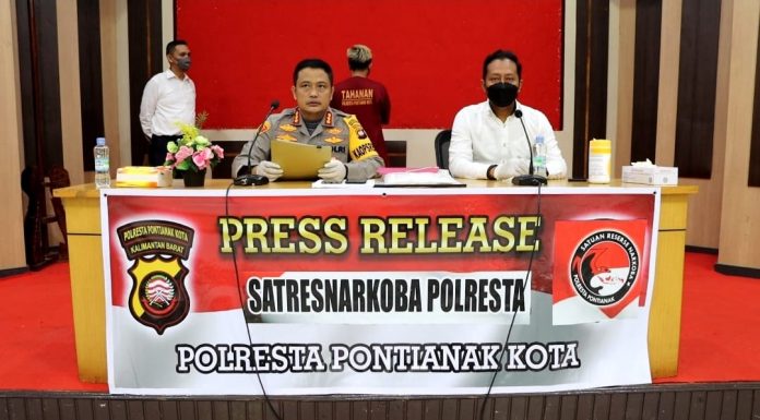 Pengedar Narkoba Antar Provinsi Dibekuk, Sat Narkoba Polresta Pontianak Sita Barang Bukti 1 Kilogram Sabu